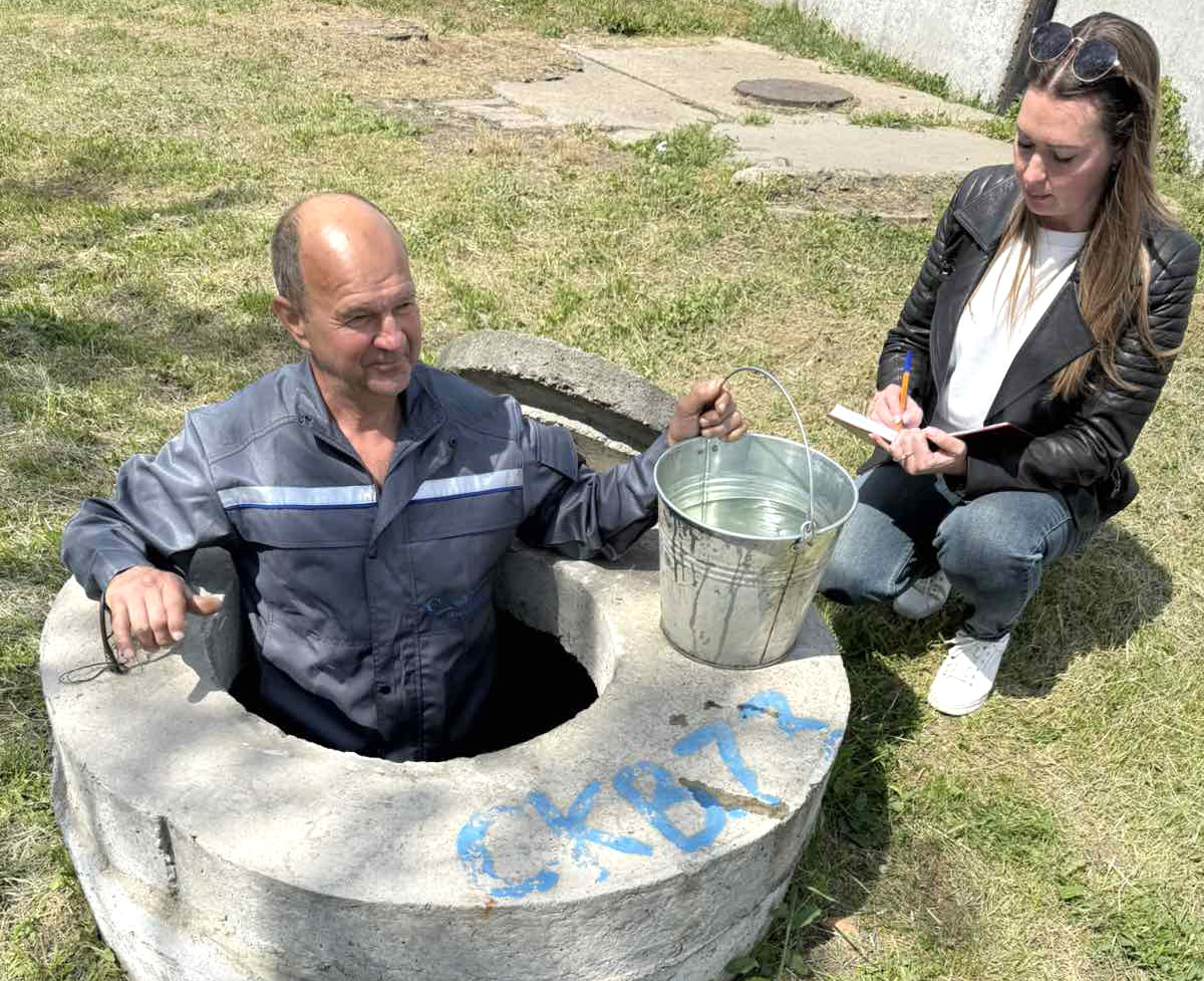 Гідрогеологічний моніторинг захисних масивів